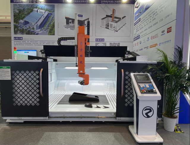 5-Achsen-CNC-Bearbeitung für Kunststoff, Verbundwerkstoffe, Holz 