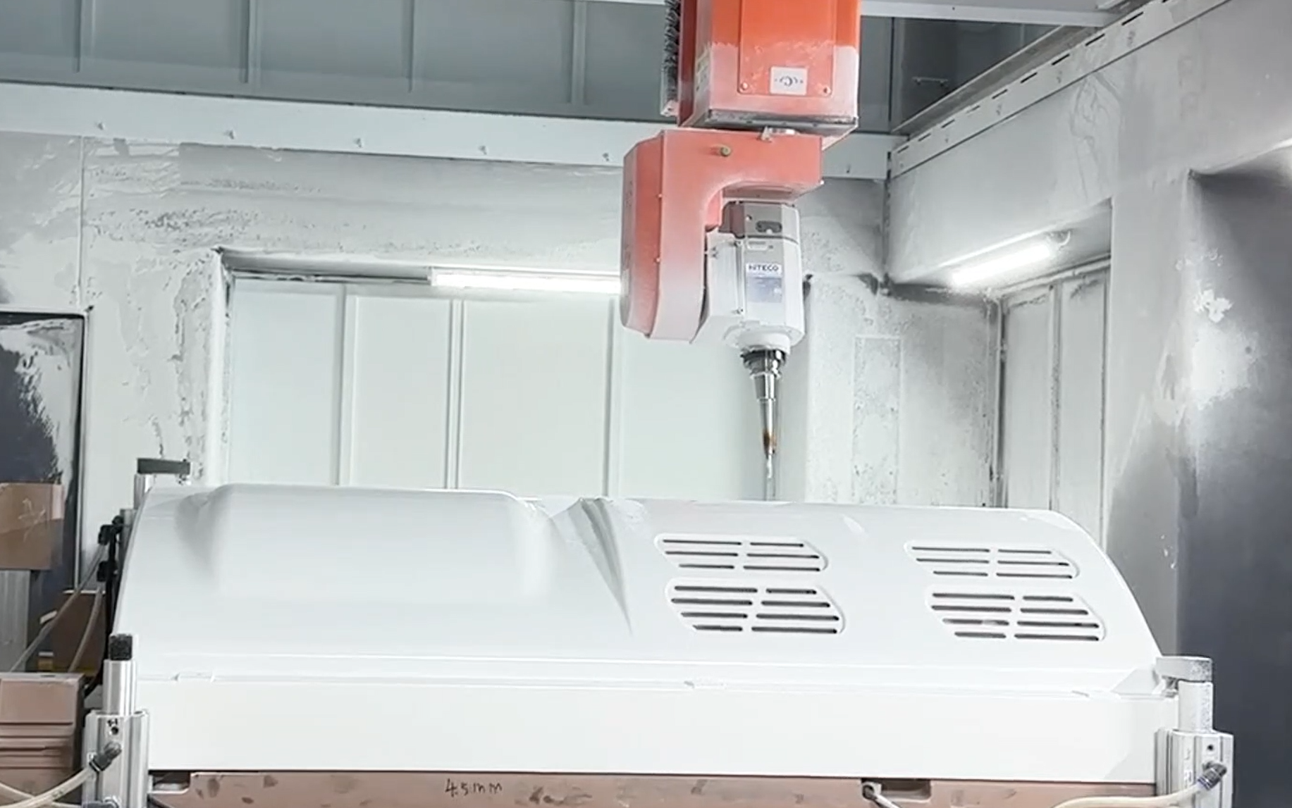 RBT -Maschinerie Schnittform 6 Achse CNC -Fräser -Router mit doppelter Arbeitstabelle 