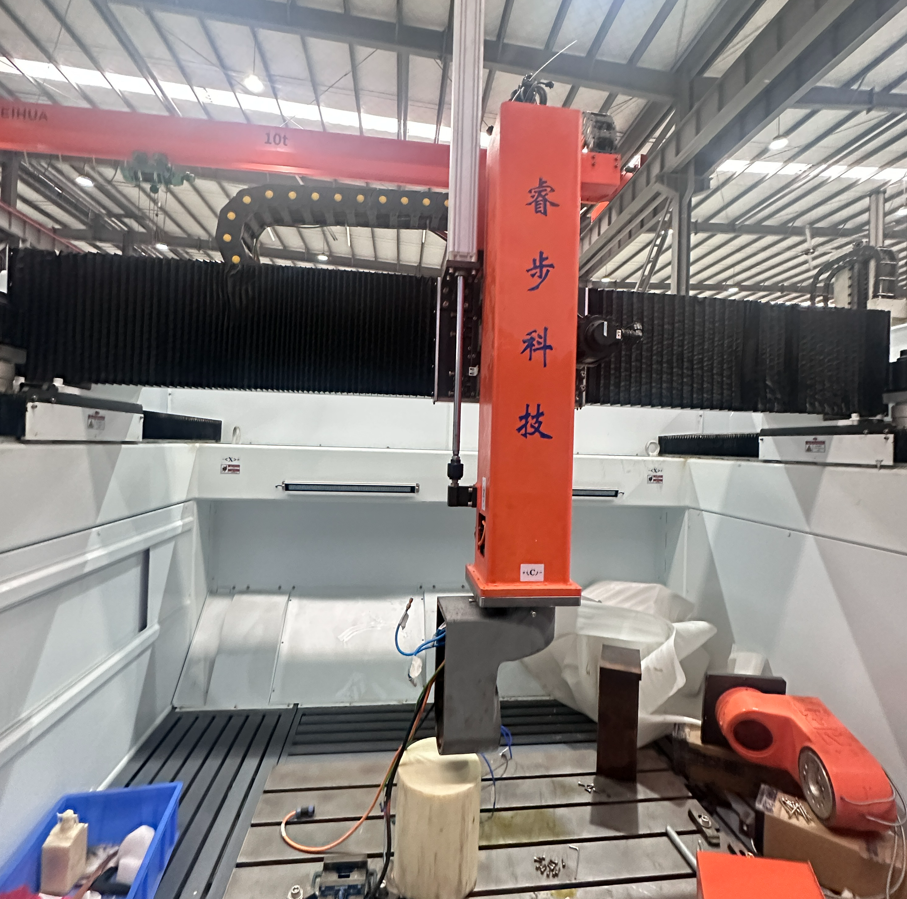 Fabrikmaschinerie Fachwerk Typ 5 Achse CNC -Router mit RTCP für Verbundmaterialteile