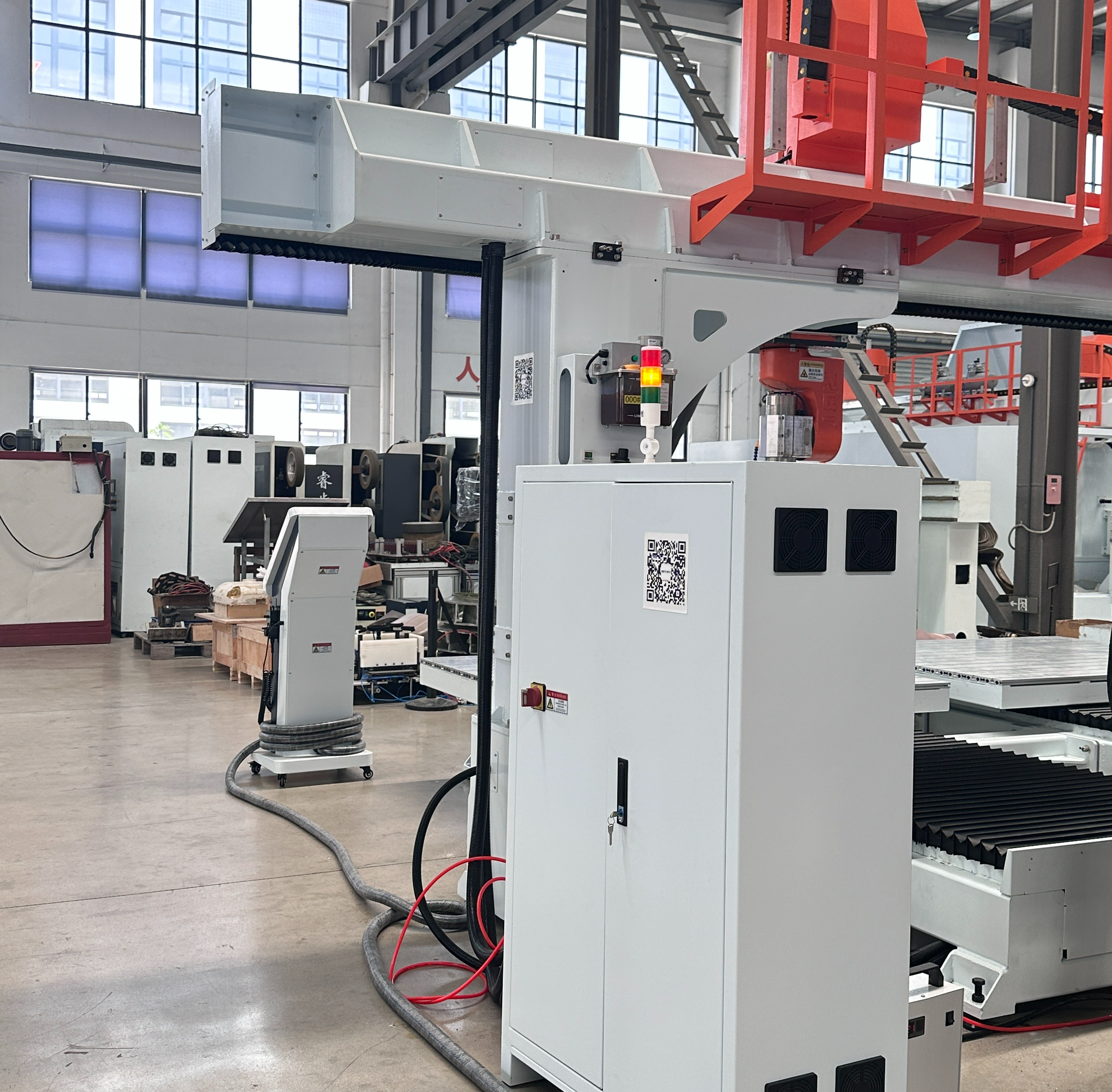 RBT Factory Machine 5 Achse CNC Schneidrouter für Verbundstoffematerialteile