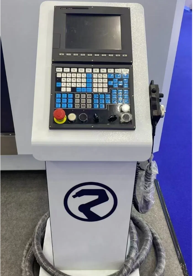 Hochgeschwindigkeits -5 -Achse -CNC -Router für Verbund- und Kunststoffbearbeitung