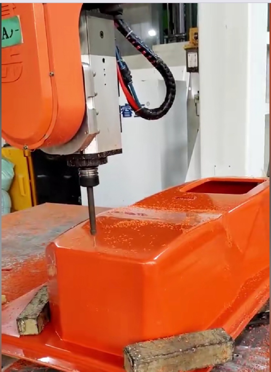 Präzision 5-Achsen-CNC-Maschine für fortschrittliche Verbundbearbeitung