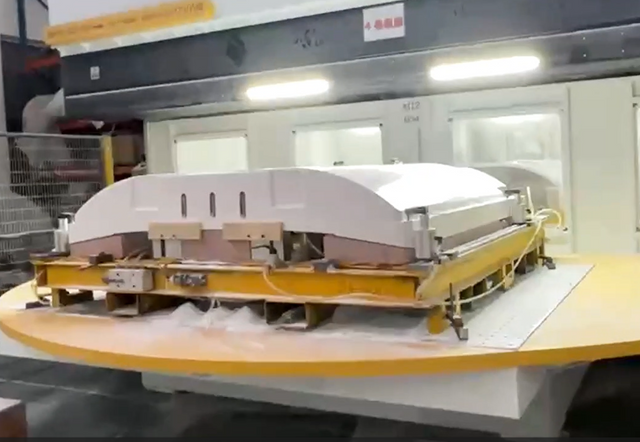 RBT -Maschinerie Schnittform 6 Achse CNC -Fräser -Router mit doppelter Arbeitstabelle 