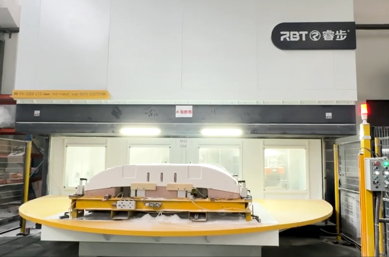 RBT -Maschinerie Schnittform 6 Achse CNC -Fräser -Router mit doppelter Arbeitstabelle 