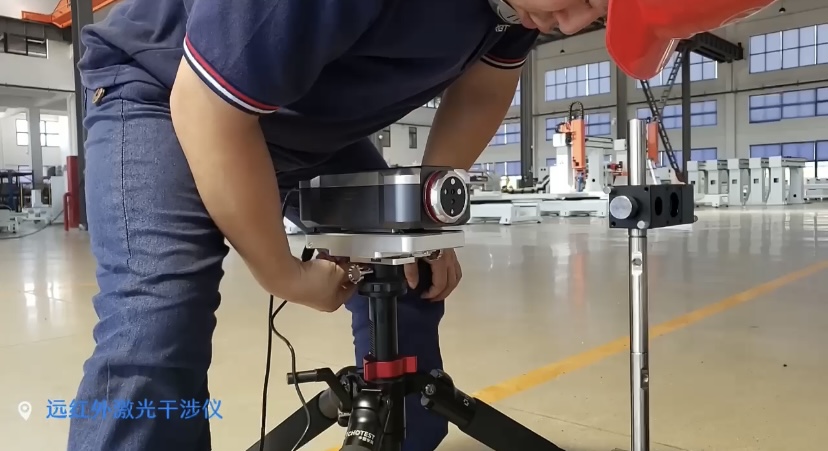 5-Achsen-CNC-Maschine (7)